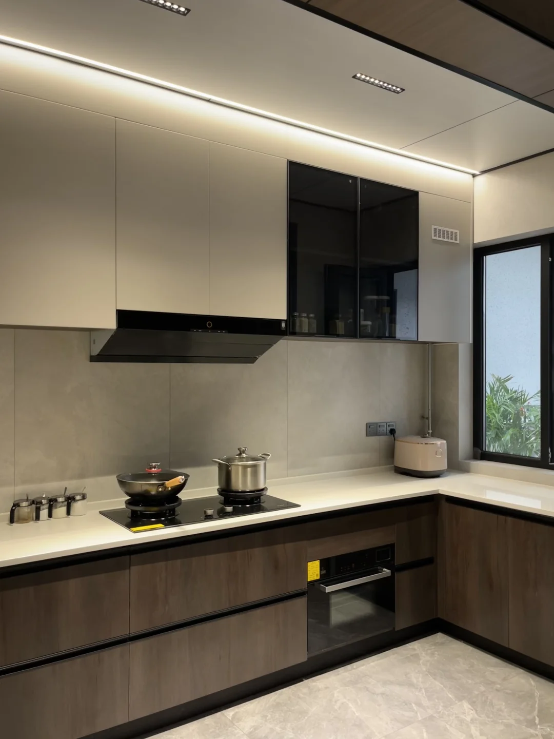 这是不是你理想中的开放式厨房｜意式极简