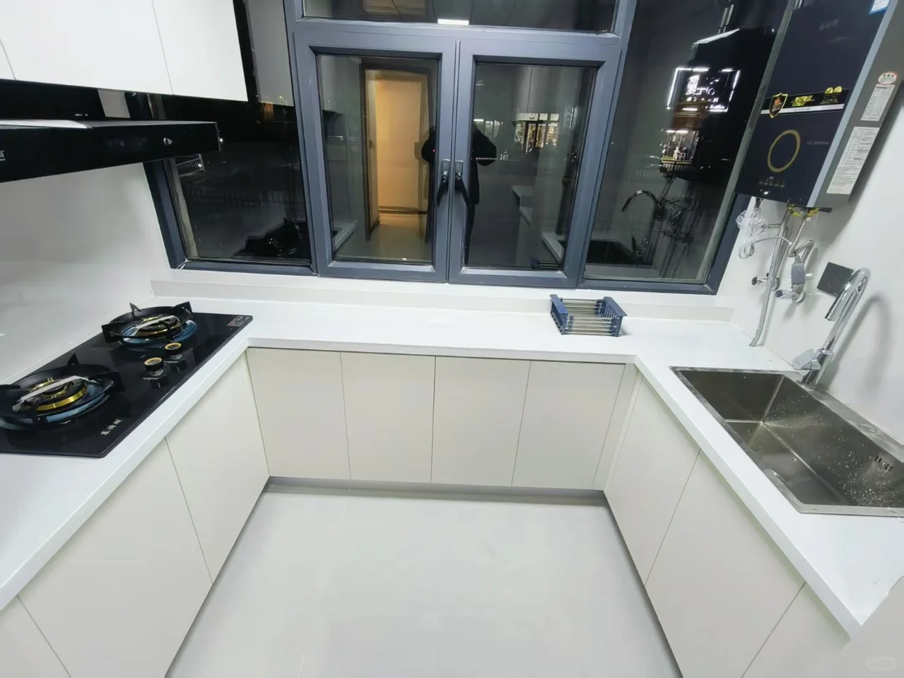 首付五万 小西沟 福润德附近精装二楼两室