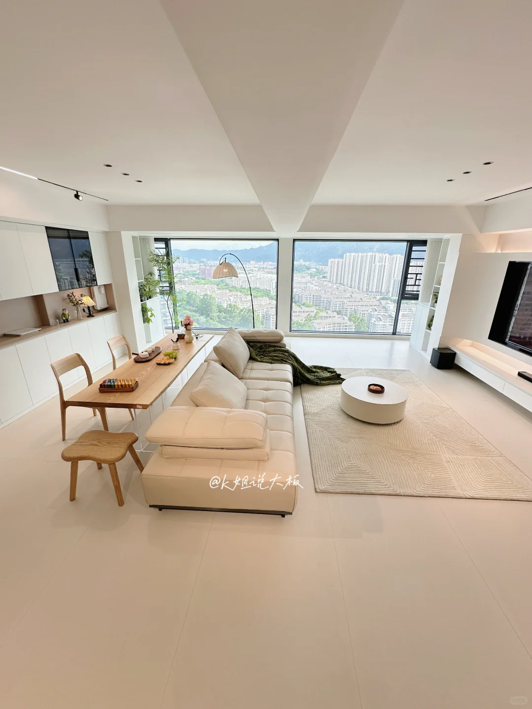 横厅越乱越显大！直接复制