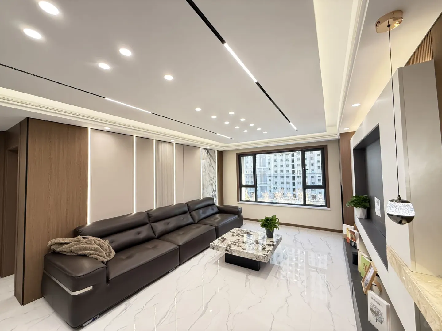 首付10万 新北园春 中泰雅居精装三居室