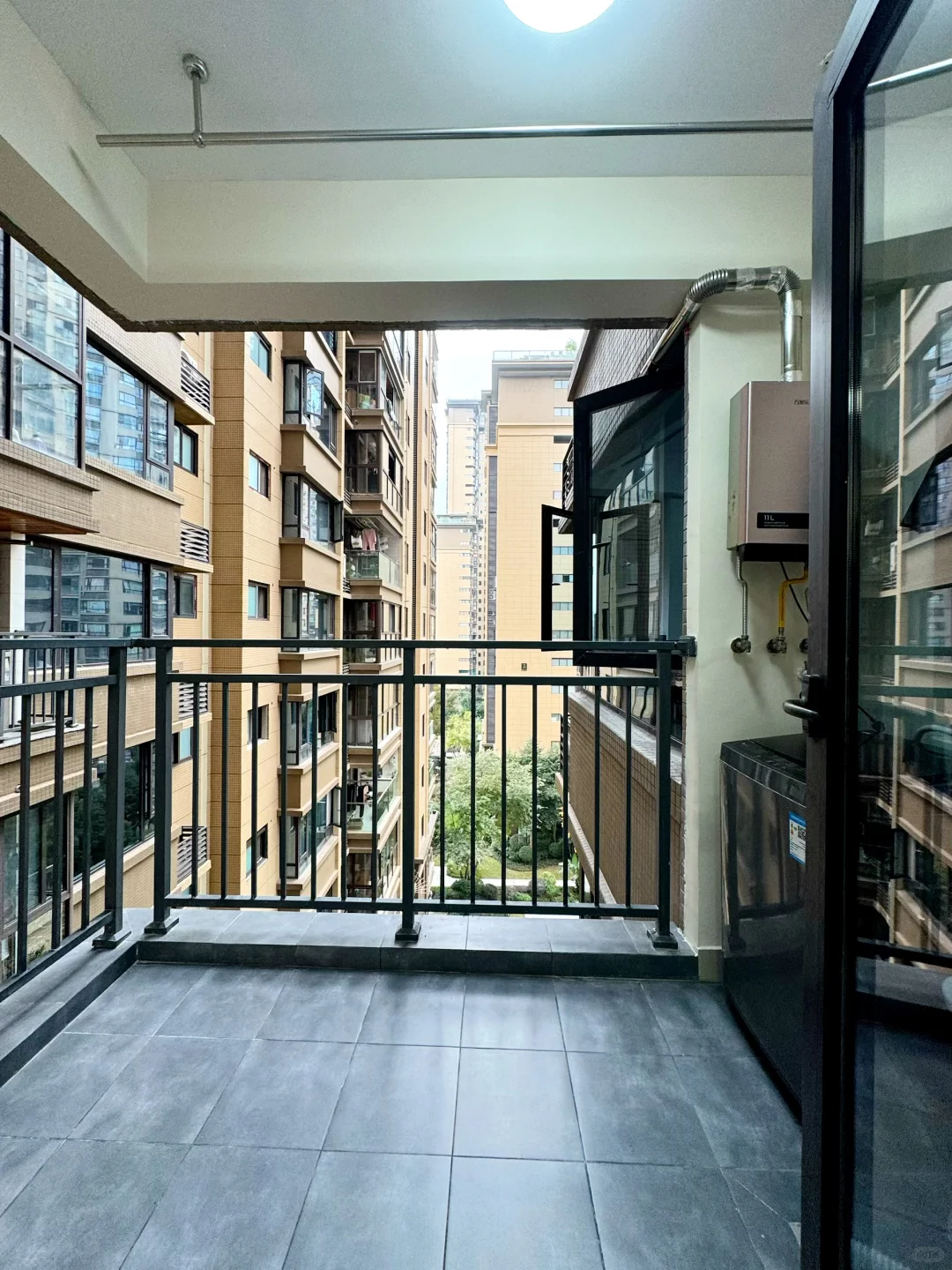 乐山次新小区捡漏110㎡～三房带拉通大阳台