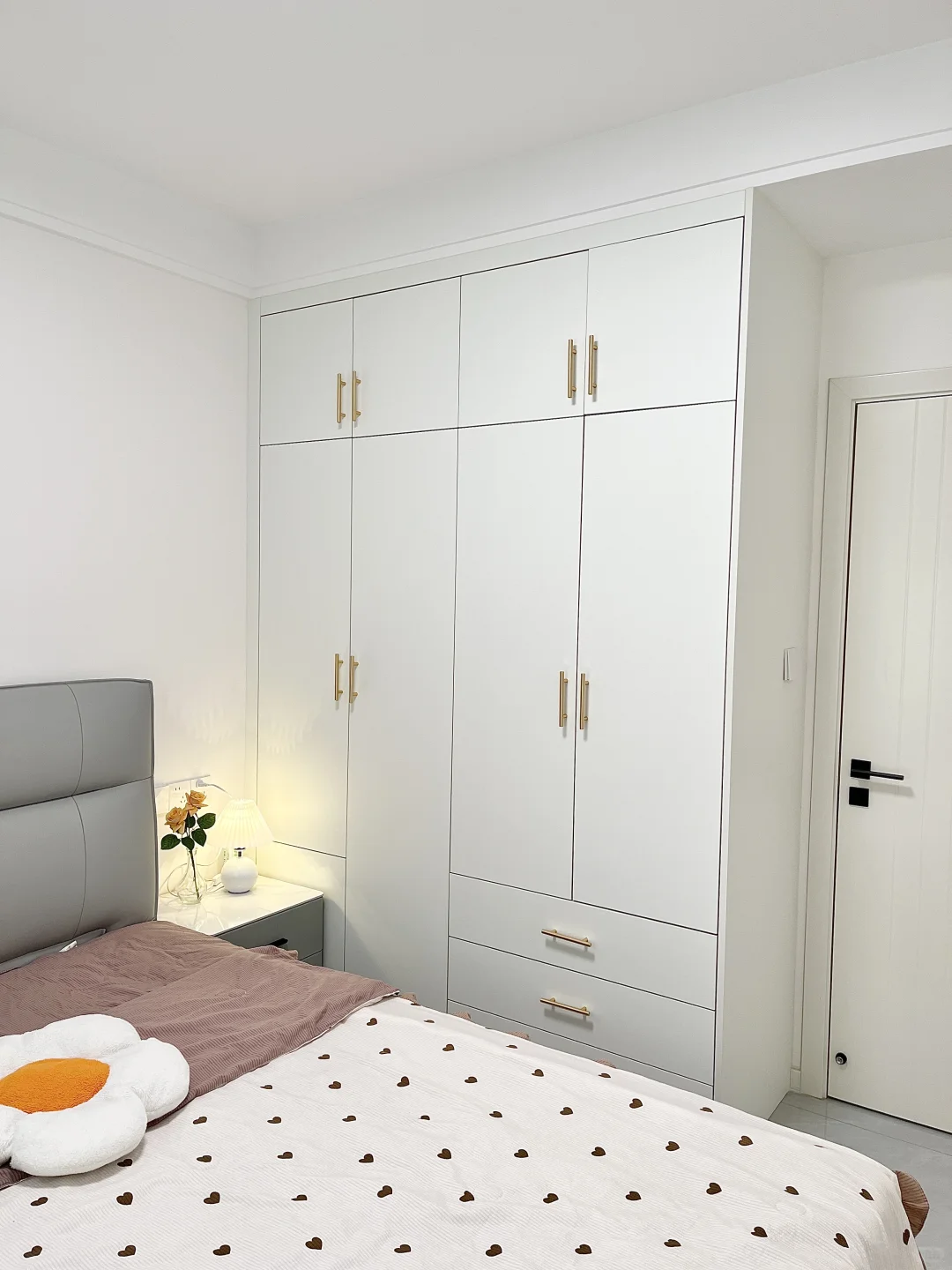 小户型这样装，真的温馨显大又省钱💰