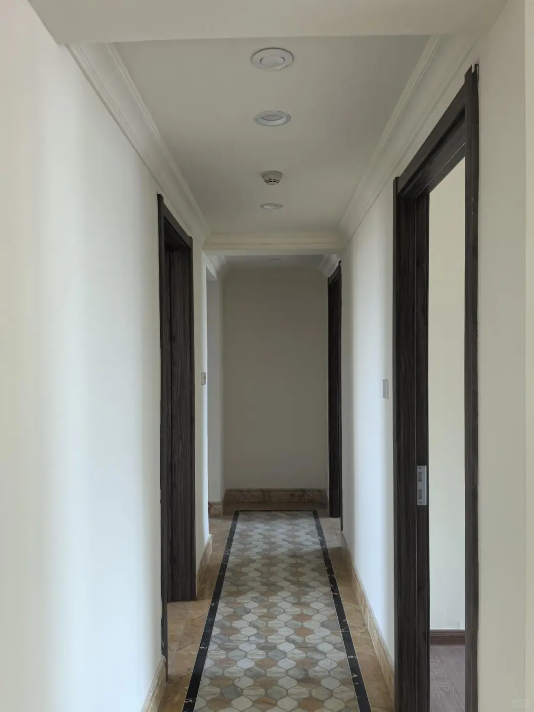 都说小红书卖房卖的快，我也来试试