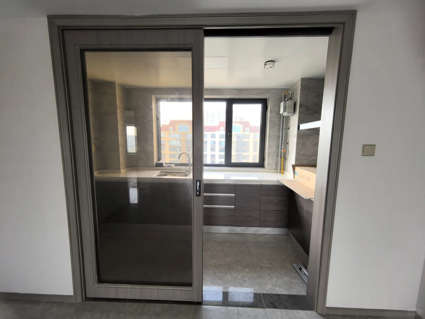 邯郸东区天正君悦府一期，105平顶楼出售