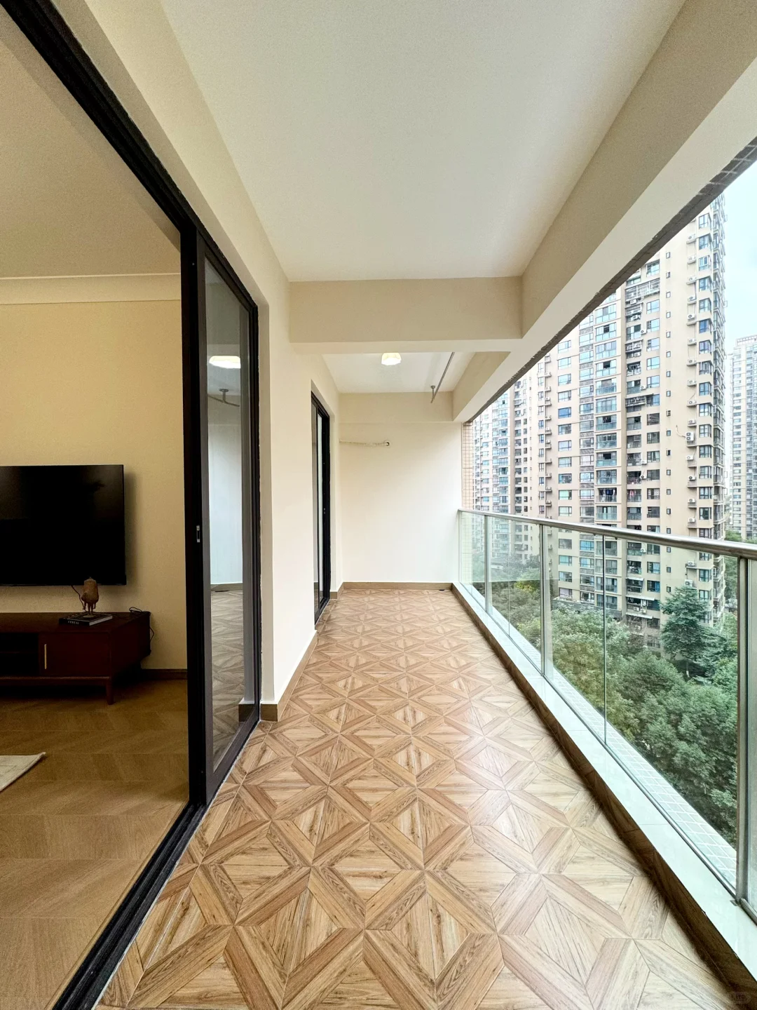 乐山次新小区捡漏110㎡～三房带拉通大阳台