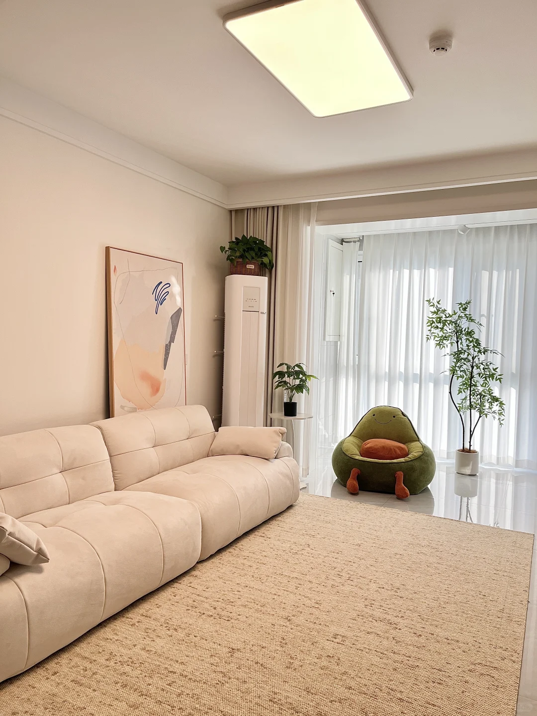 小户型这样装，真的温馨显大又省钱💰