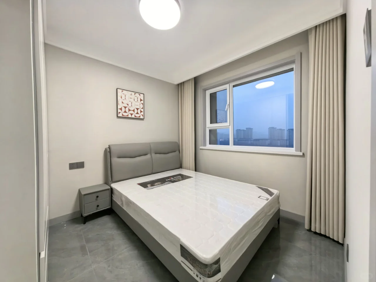 首付15万 平川路口 双赢国际旁精装三居室