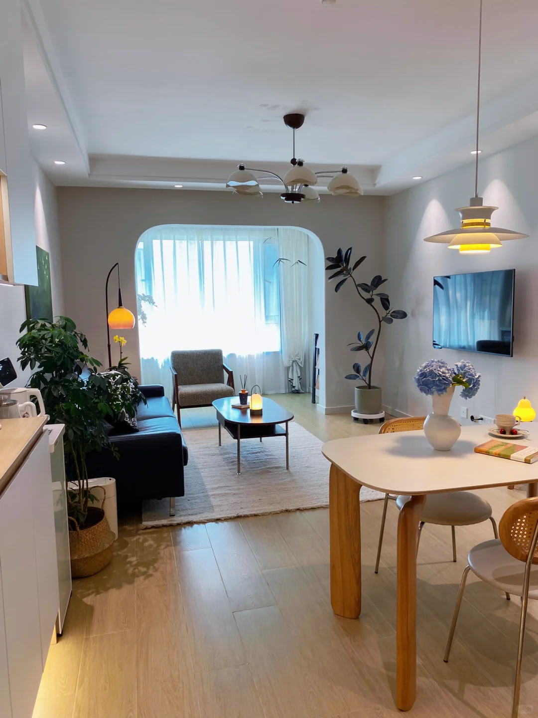 幸亏没听我妈的，小卧室没做榻榻米真香🏠