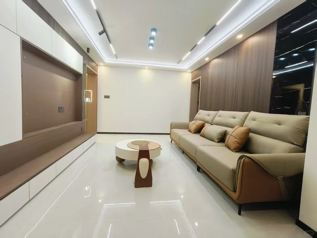 首付五万 小西沟 福润德附近精装二楼两室