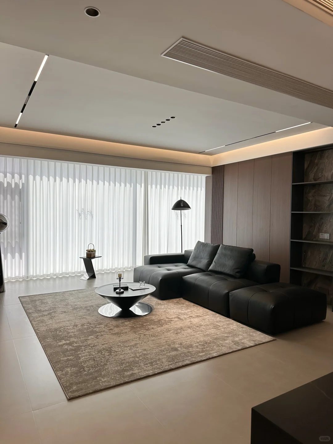 替大家试过了，🟤⚪️⚫️配色真的高级！