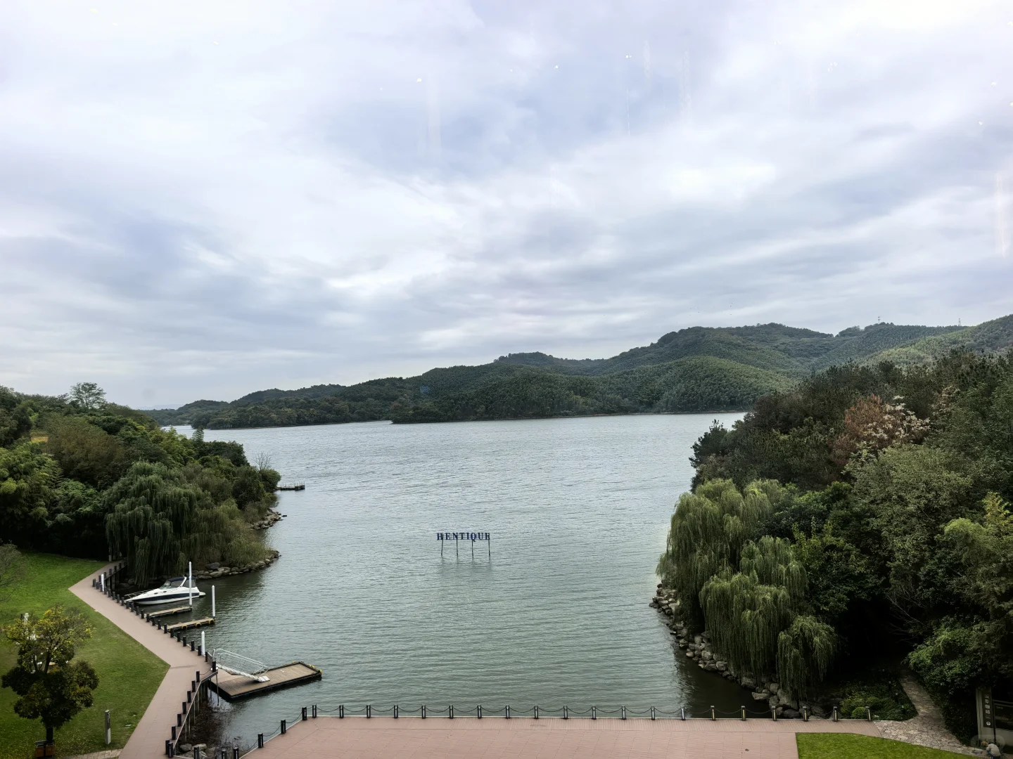 月入5万 沪漂中女二手房中介 形象和头脑