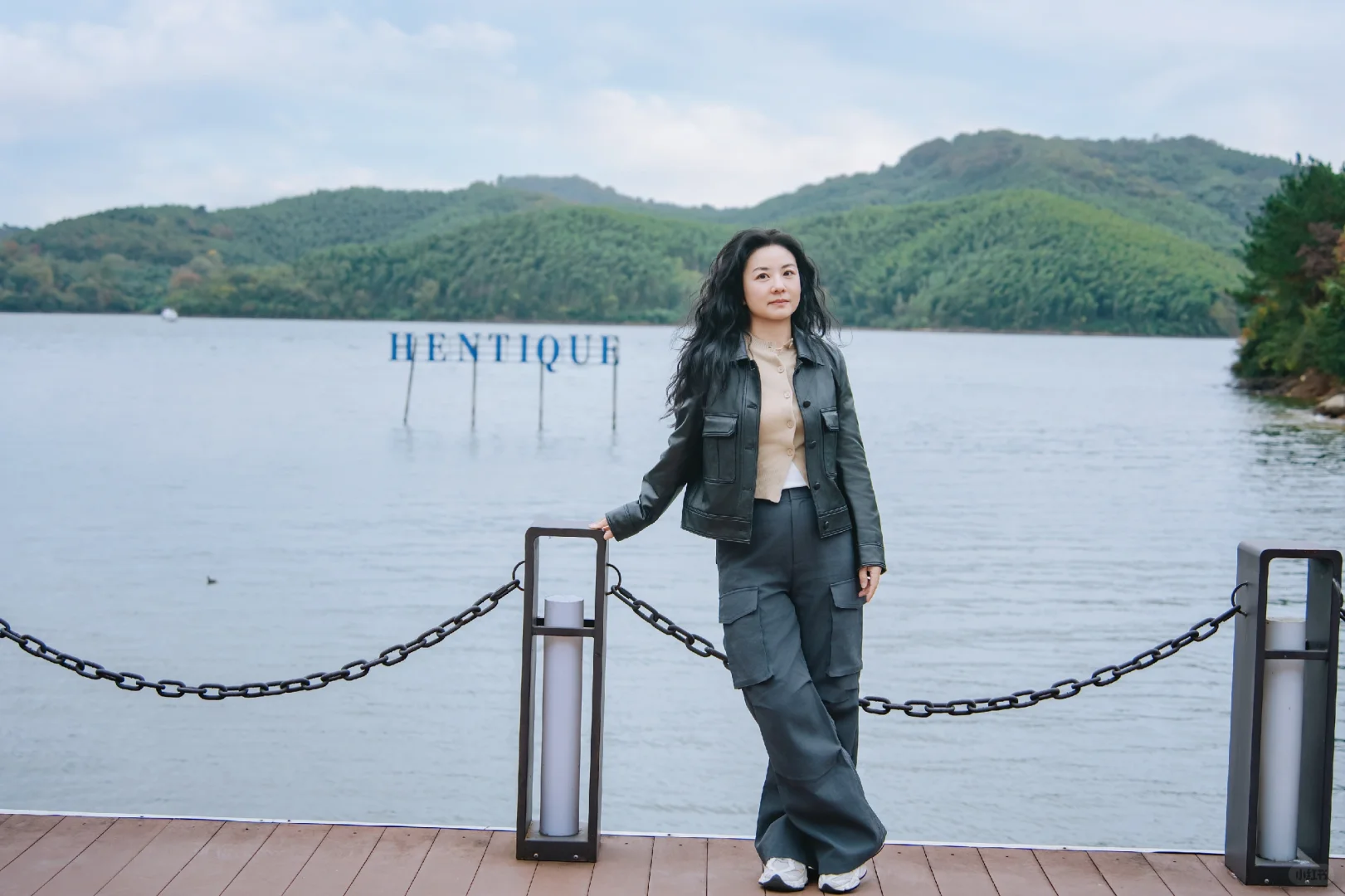 月入5万沪漂中女二手房中介 上周末短暂逃离