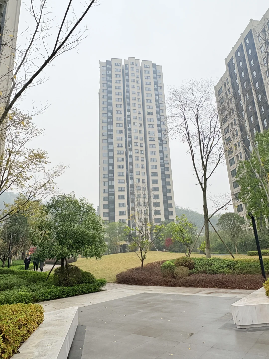 在重庆，首付1颗，月供1000多，小高三房手慢无