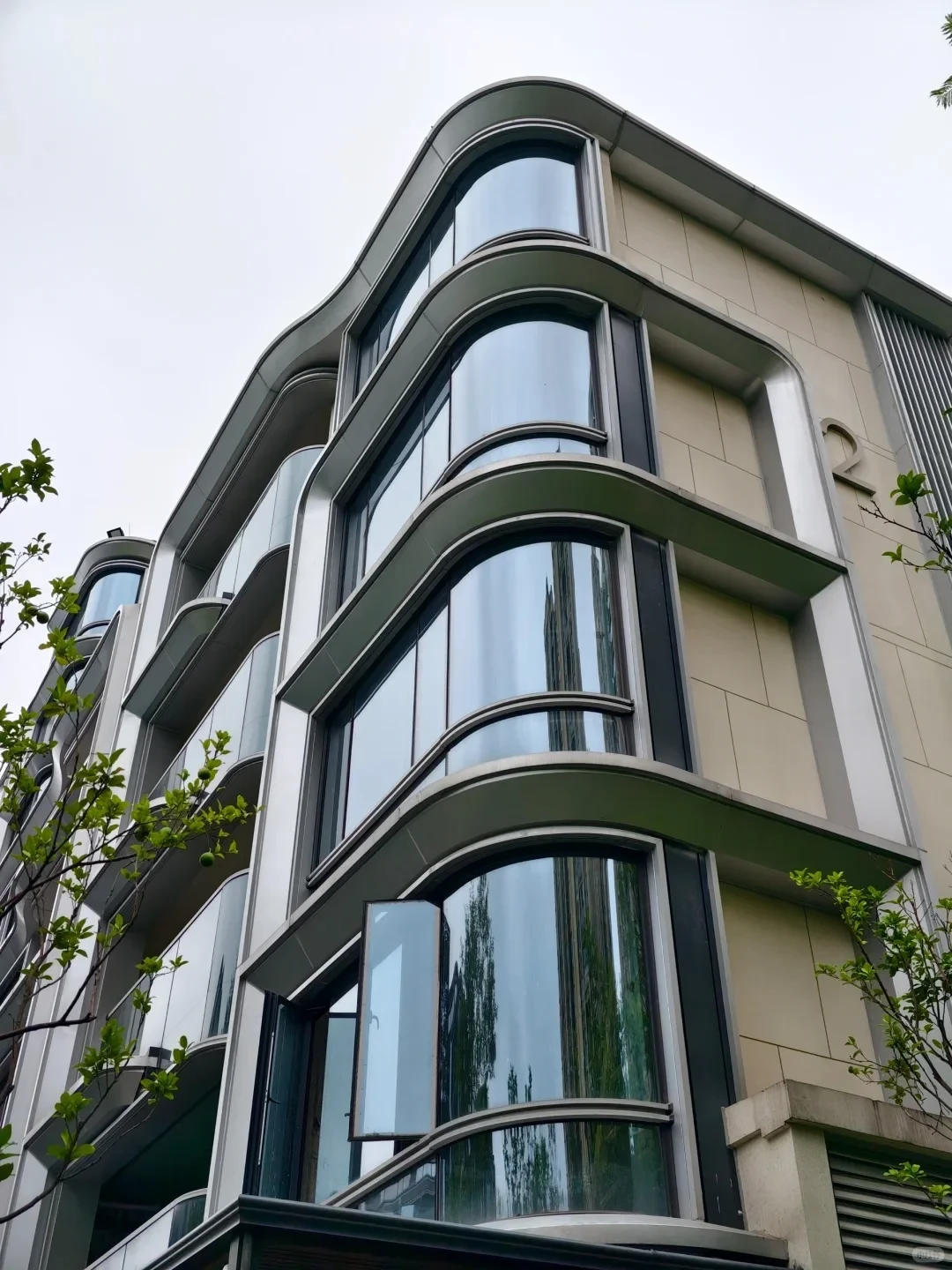 630万 感谢父母全款给我拿 四环新房 地铁