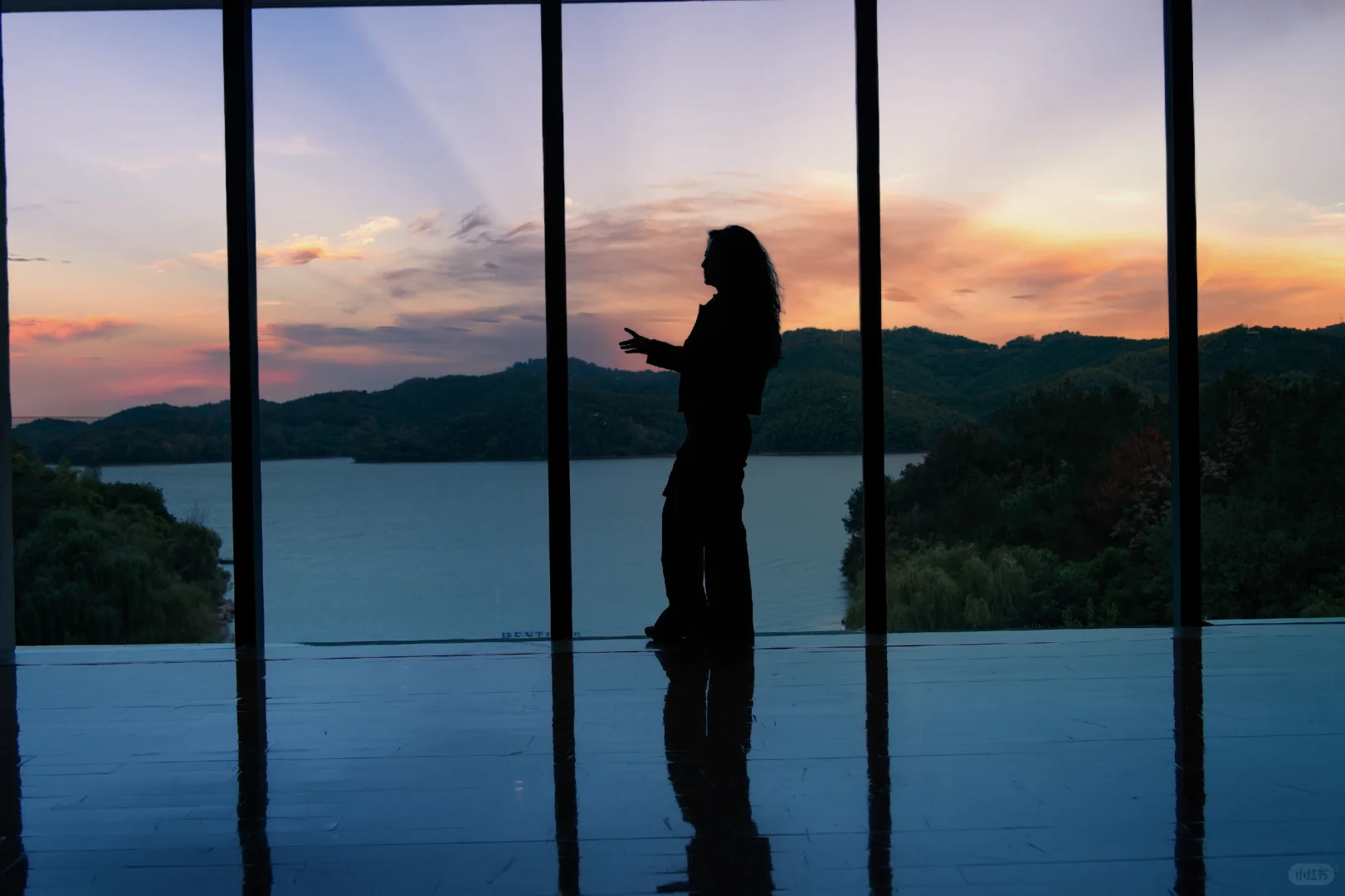 月入5万沪漂中女二手房中介 上周末短暂逃离