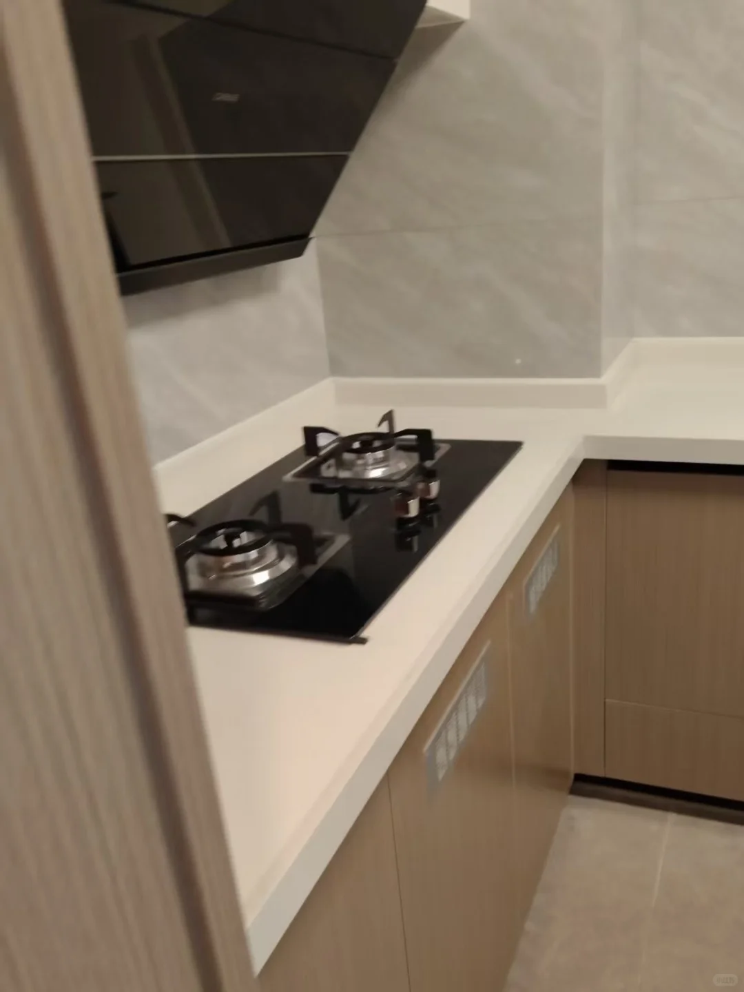 广州开荒，白云区保利珑玥82平新房开荒保洁