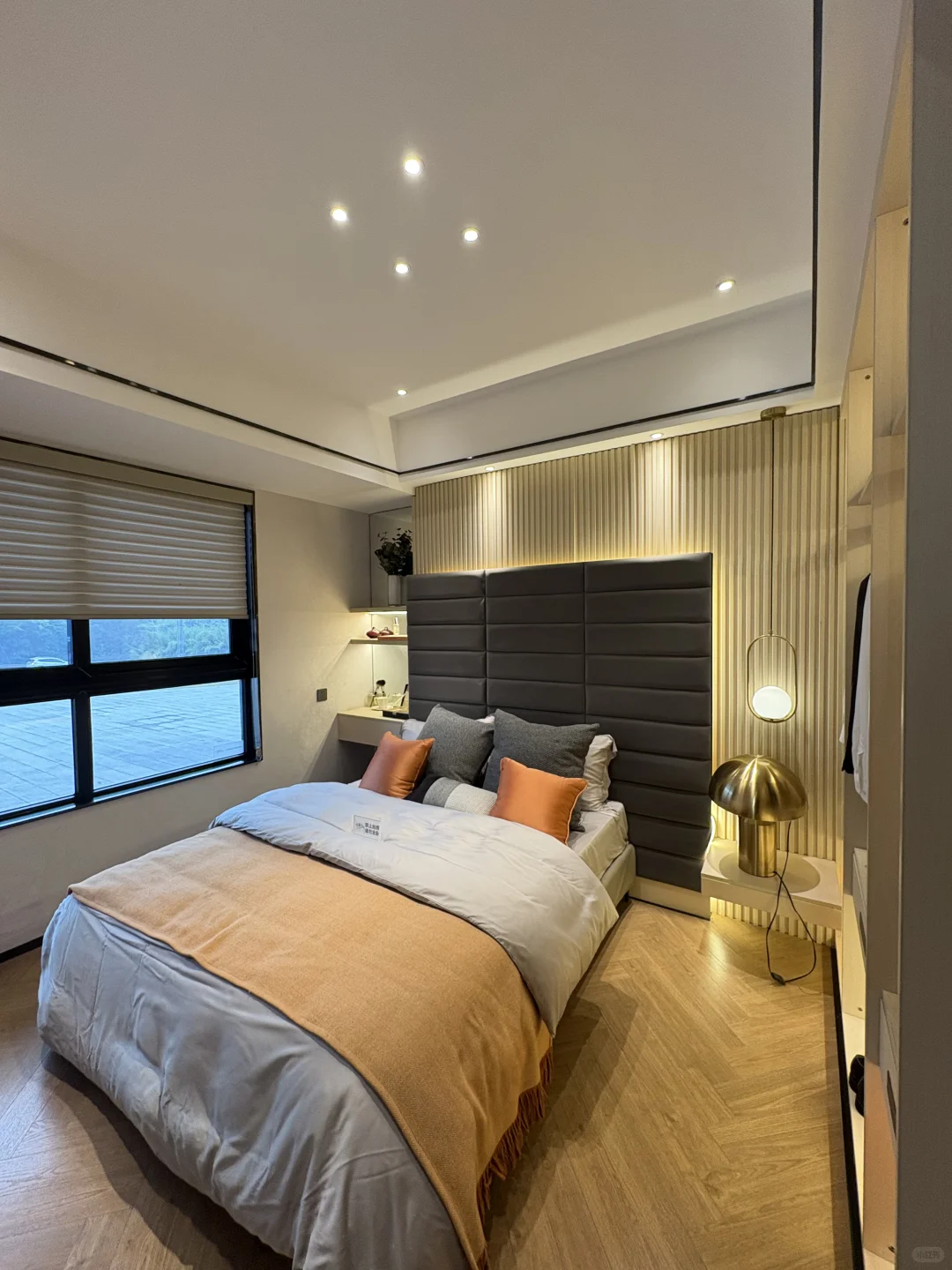 在重庆，首付1颗，月供1000多，小高三房手慢无