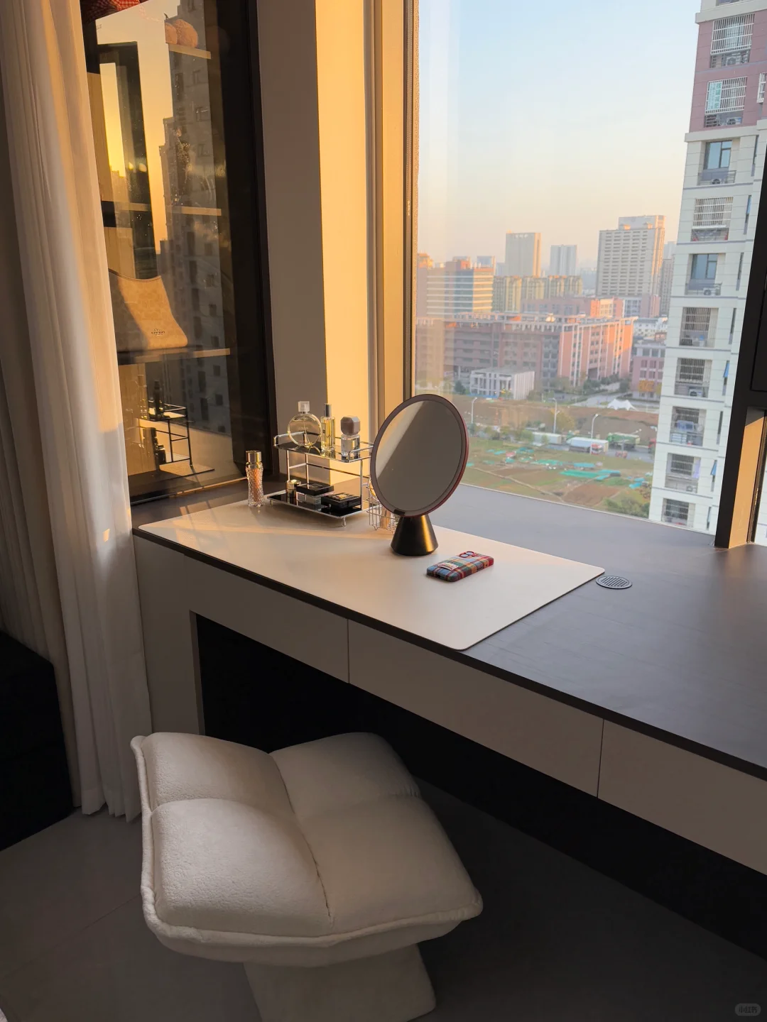 装修做得最正确的决定～砸飘窗