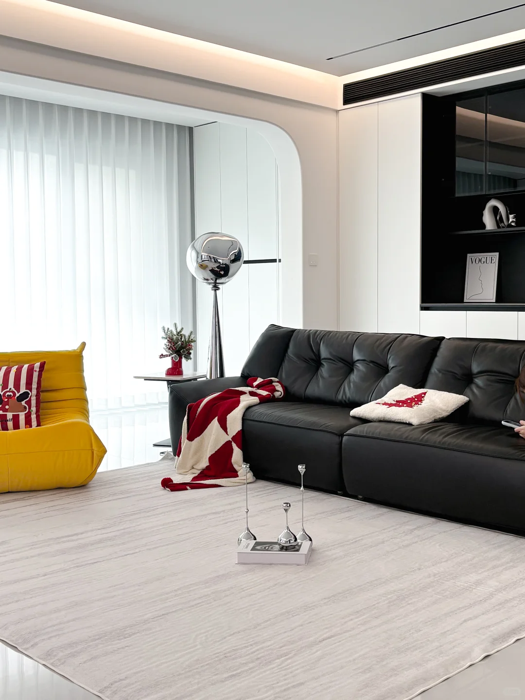 没给咱零零后丢脸吧！我家装修还不错吧！