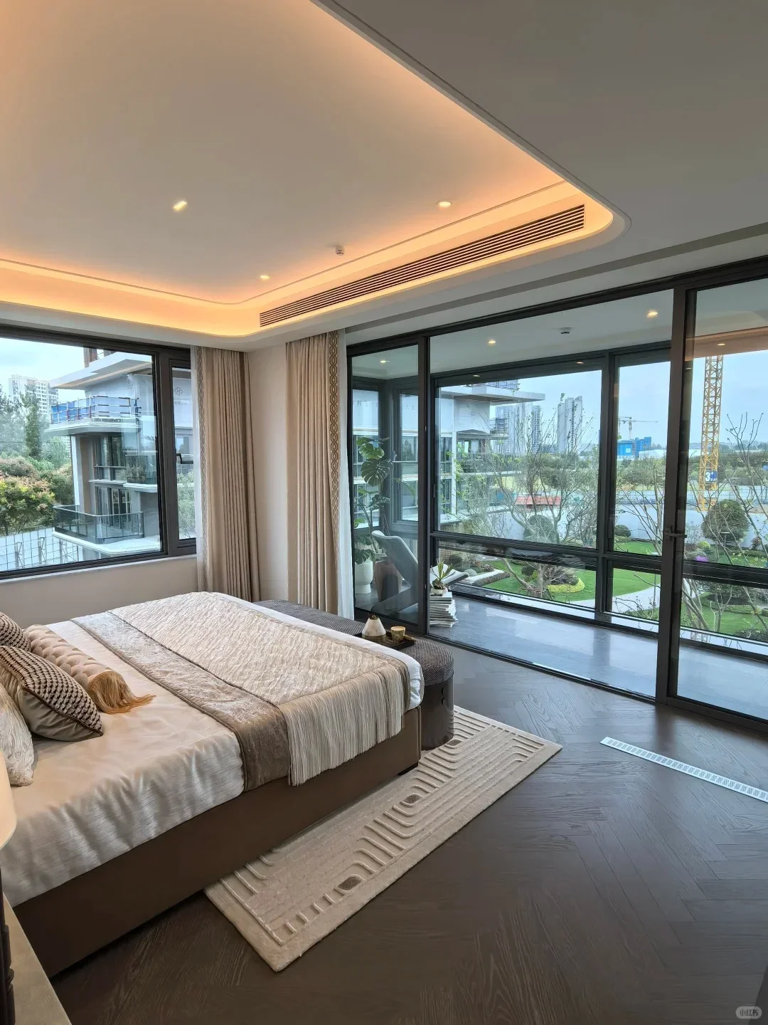 看房大半年 在广州黄埔遇到了dream house～