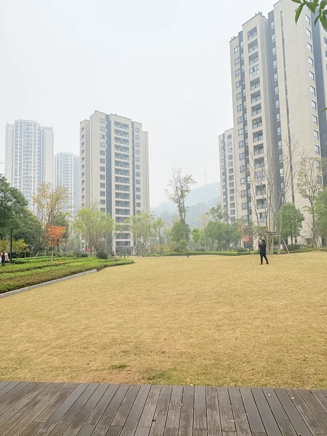 在重庆，首付1颗，月供1000多，小高三房手慢无