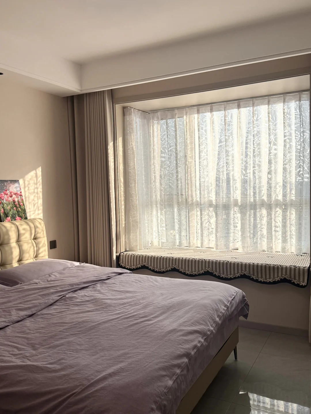 我的飘窗真的太有氛围感了🛏️