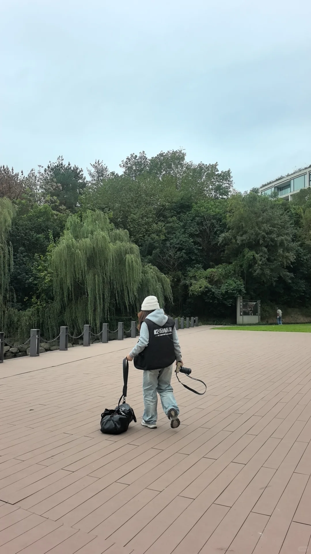 月入5万 沪漂中女二手房中介 形象和头脑