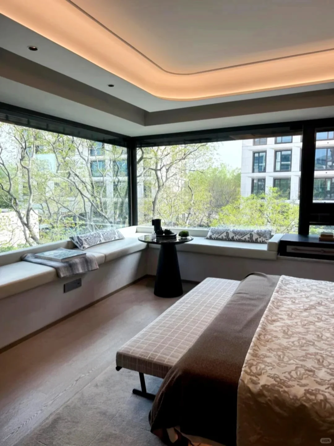 感谢南京，原280现130万，一梯两户，洋房现