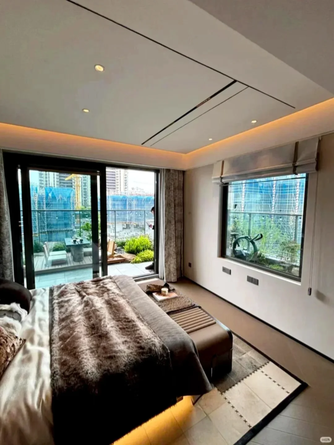 感谢南京，原280现130万，一梯两户，洋房现