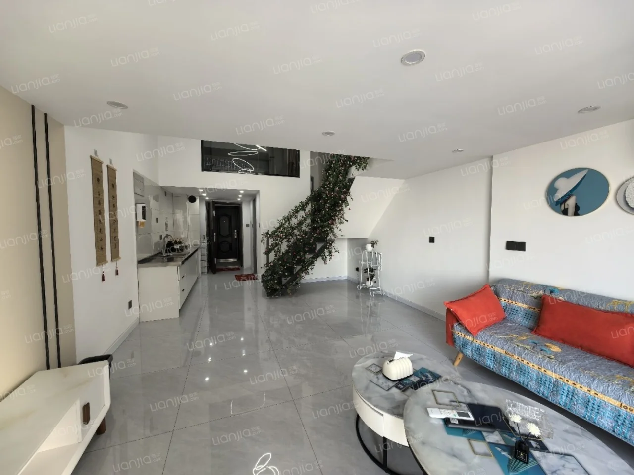 五得利大厦附近 精装复式