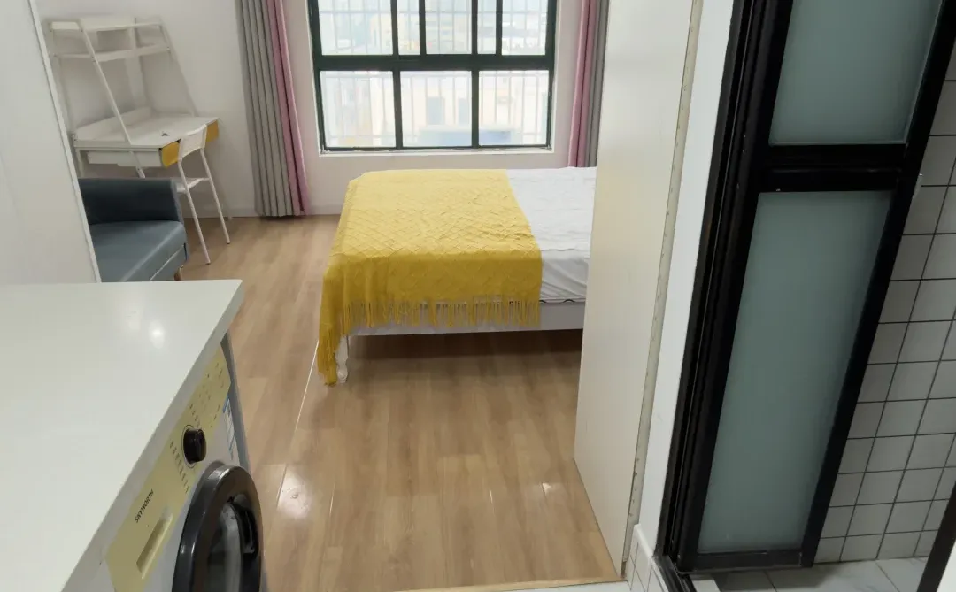 s8地铁旁 幸福美的 精装修 单室套 超南