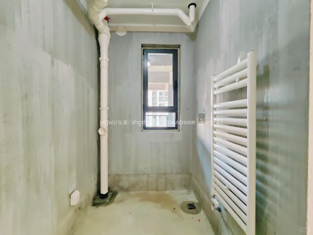 CBD华润，次新房一天未住，单价20000