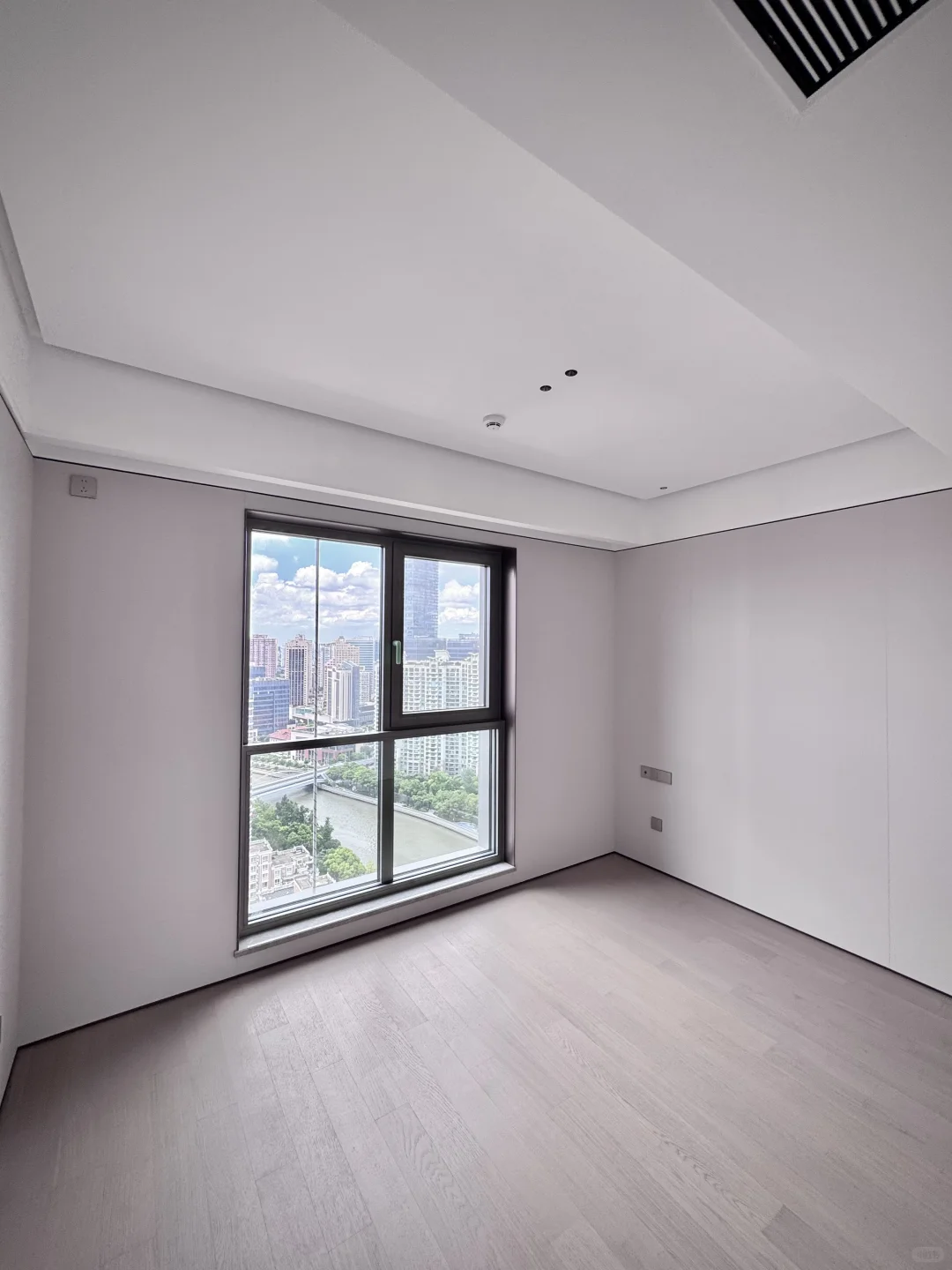 夯爆了❗️老静安新房2350w拿下177苏河旁