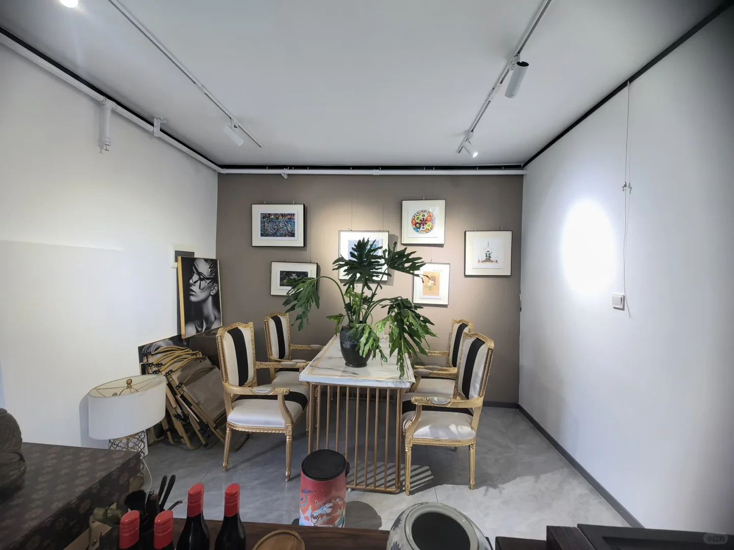 一街带花园工作室