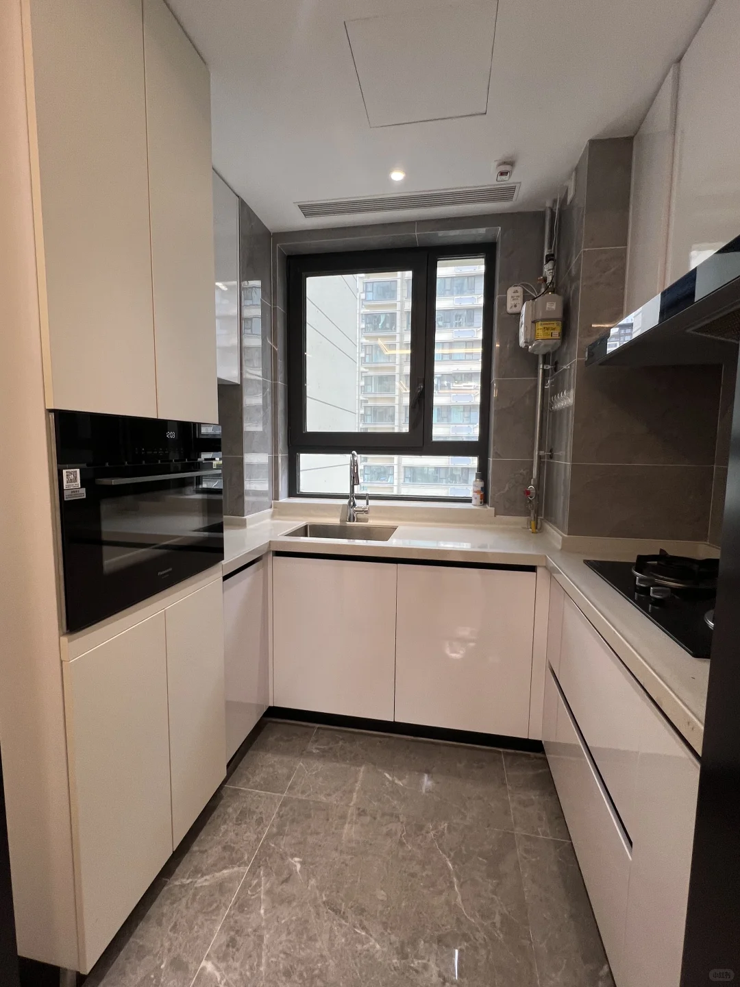 潮起东方117平精装婚房3室2卫免税急售啦