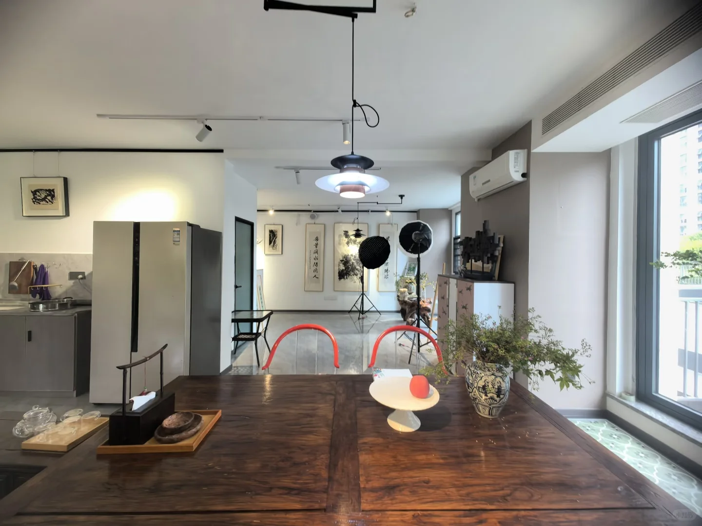 一街带花园工作室