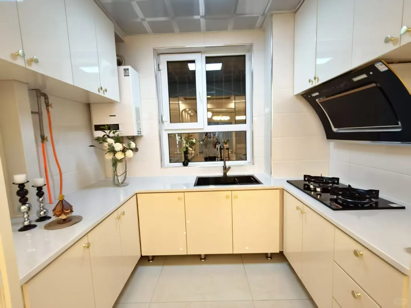 首付10万 迎宾路电梯洋房三室 总价84万