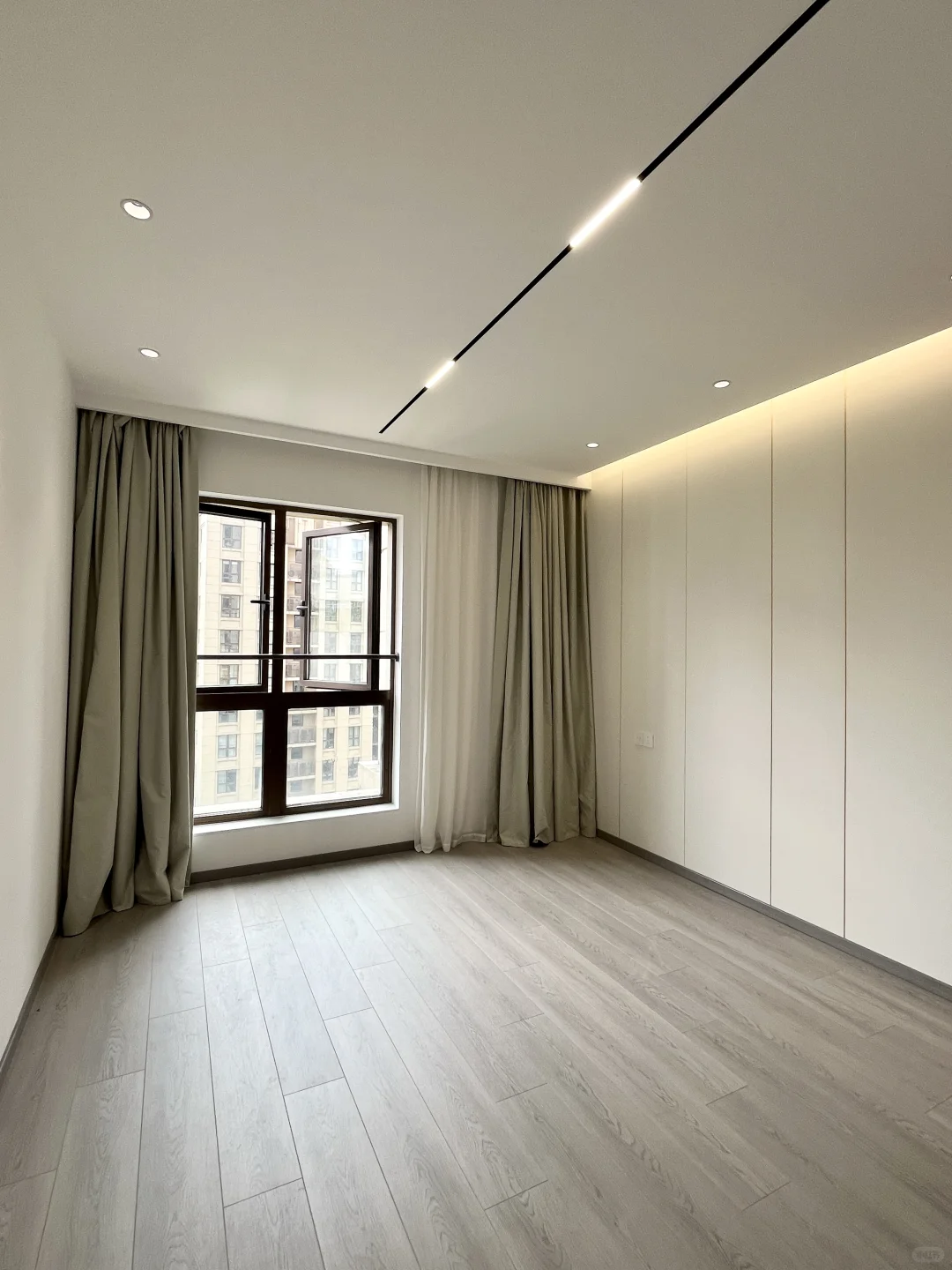 翠湖天地御苑｜业主自住装修 出国急租