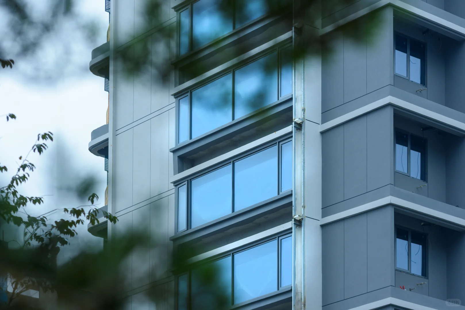 二手房中介费只收5000块钱！不管总价多少！