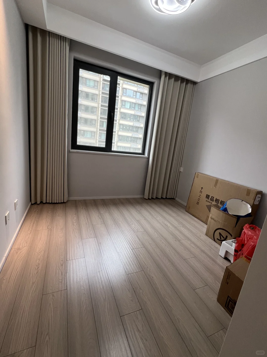 潮起东方117平精装婚房3室2卫免税急售啦