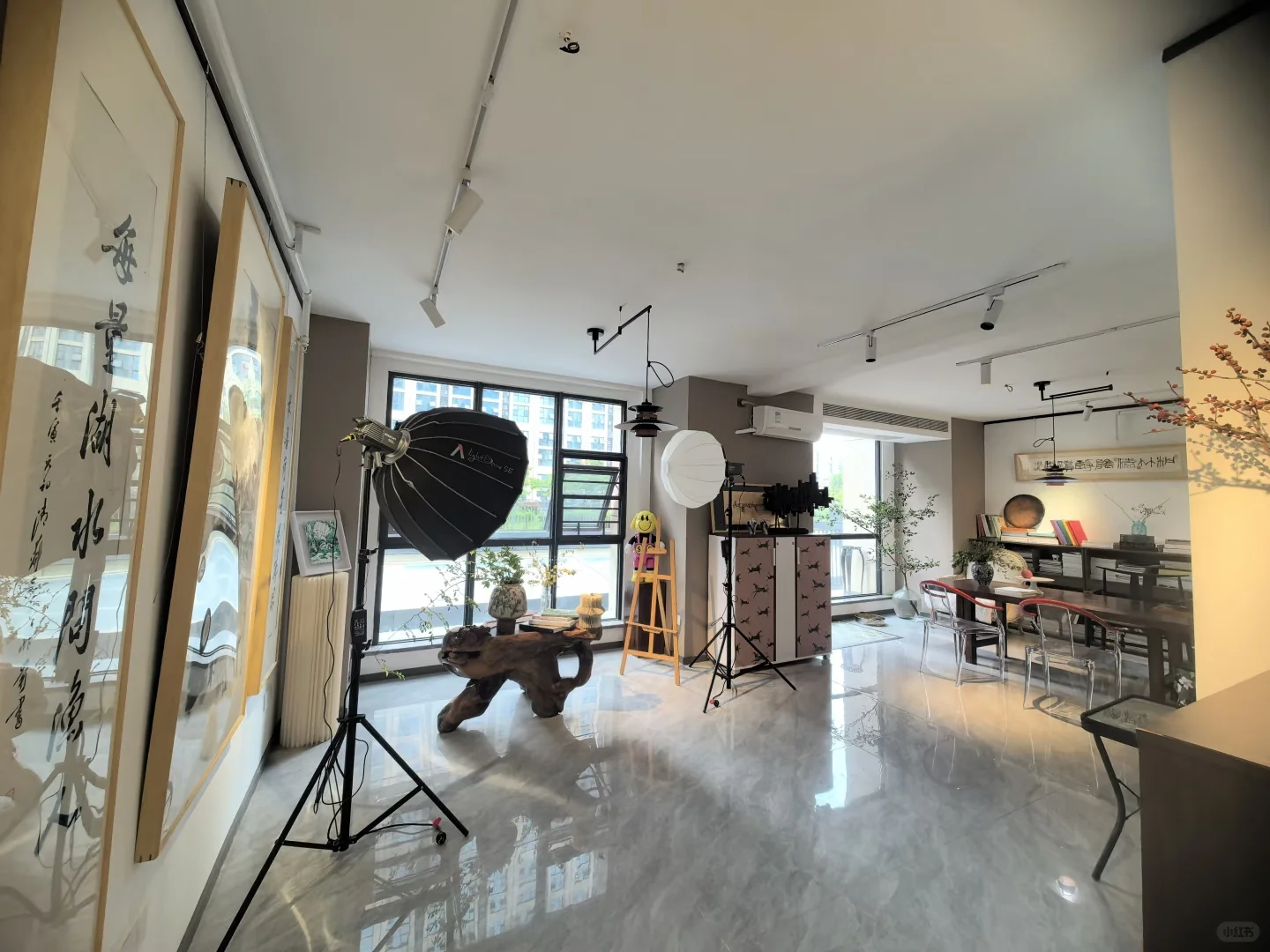 一街带花园工作室