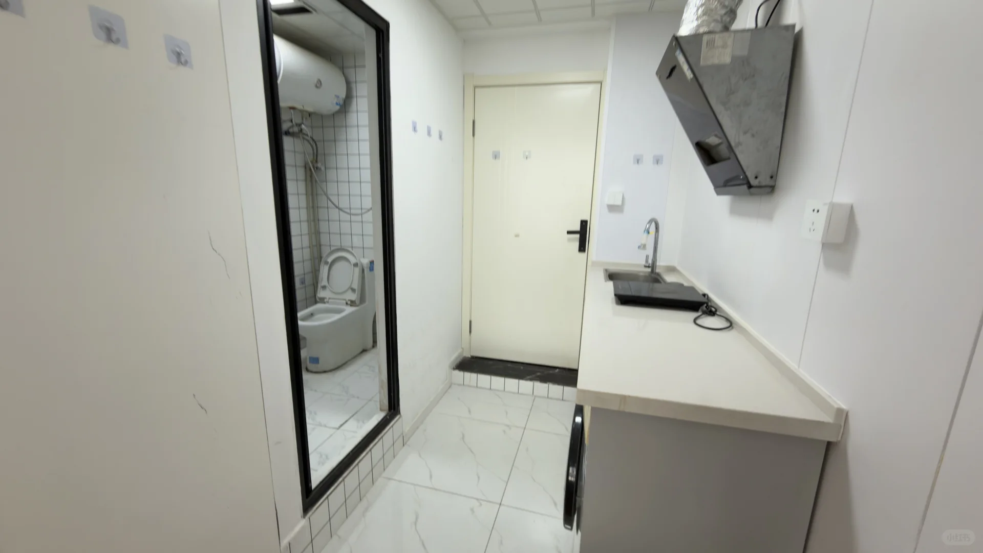 s8地铁旁 幸福美的 精装修 单室套 超南