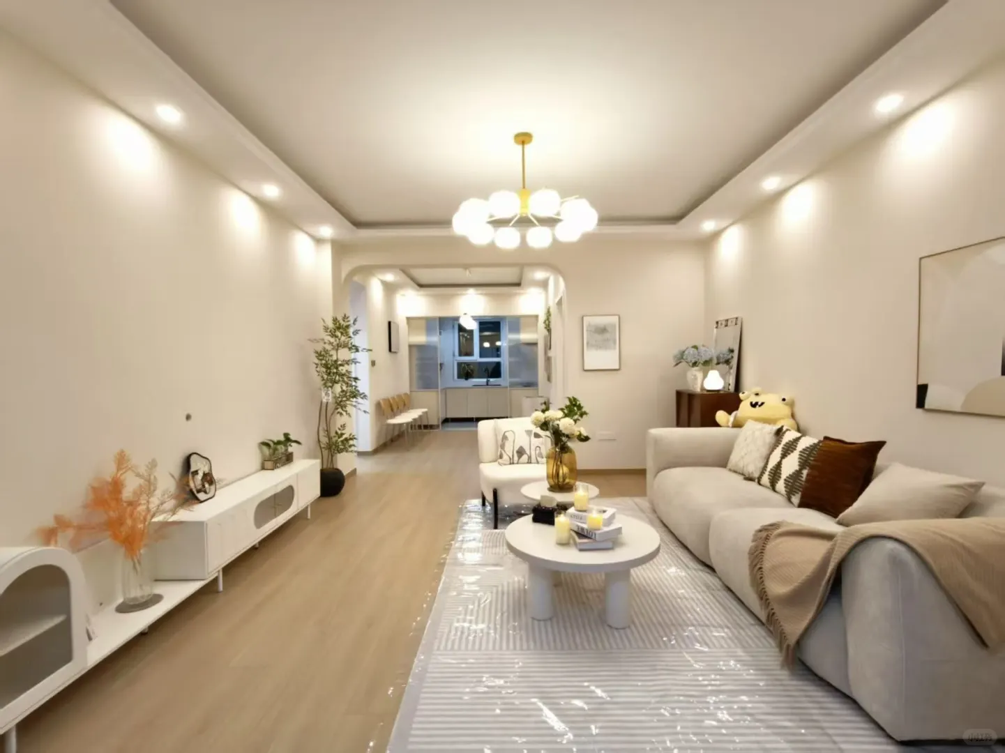 首付10万 迎宾路电梯洋房三室 总价84万