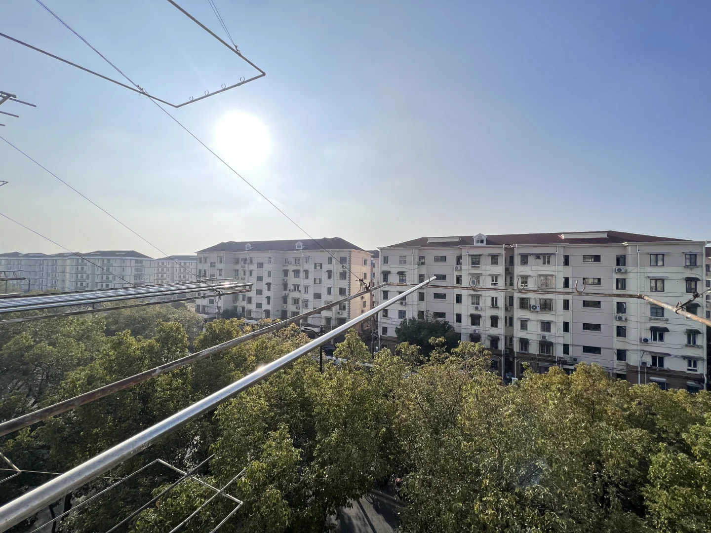 个人原因出租 2号线北新泾站新泾四村一室一