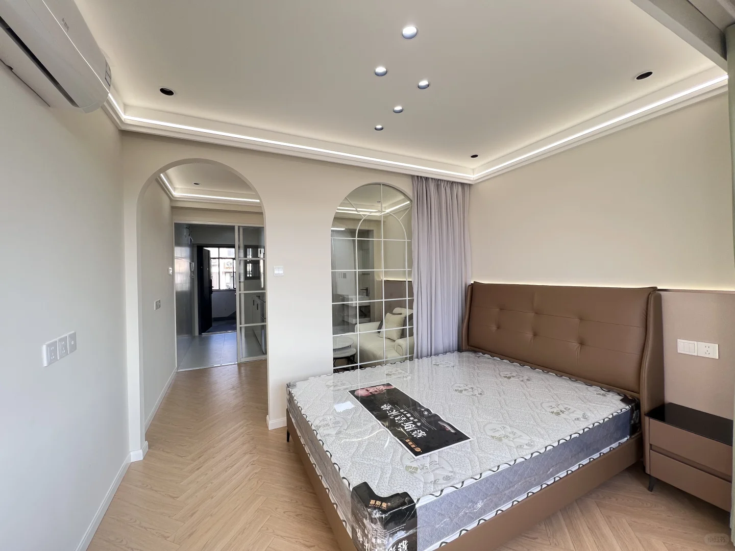 个人原因出租 2号线北新泾站新泾四村一室一