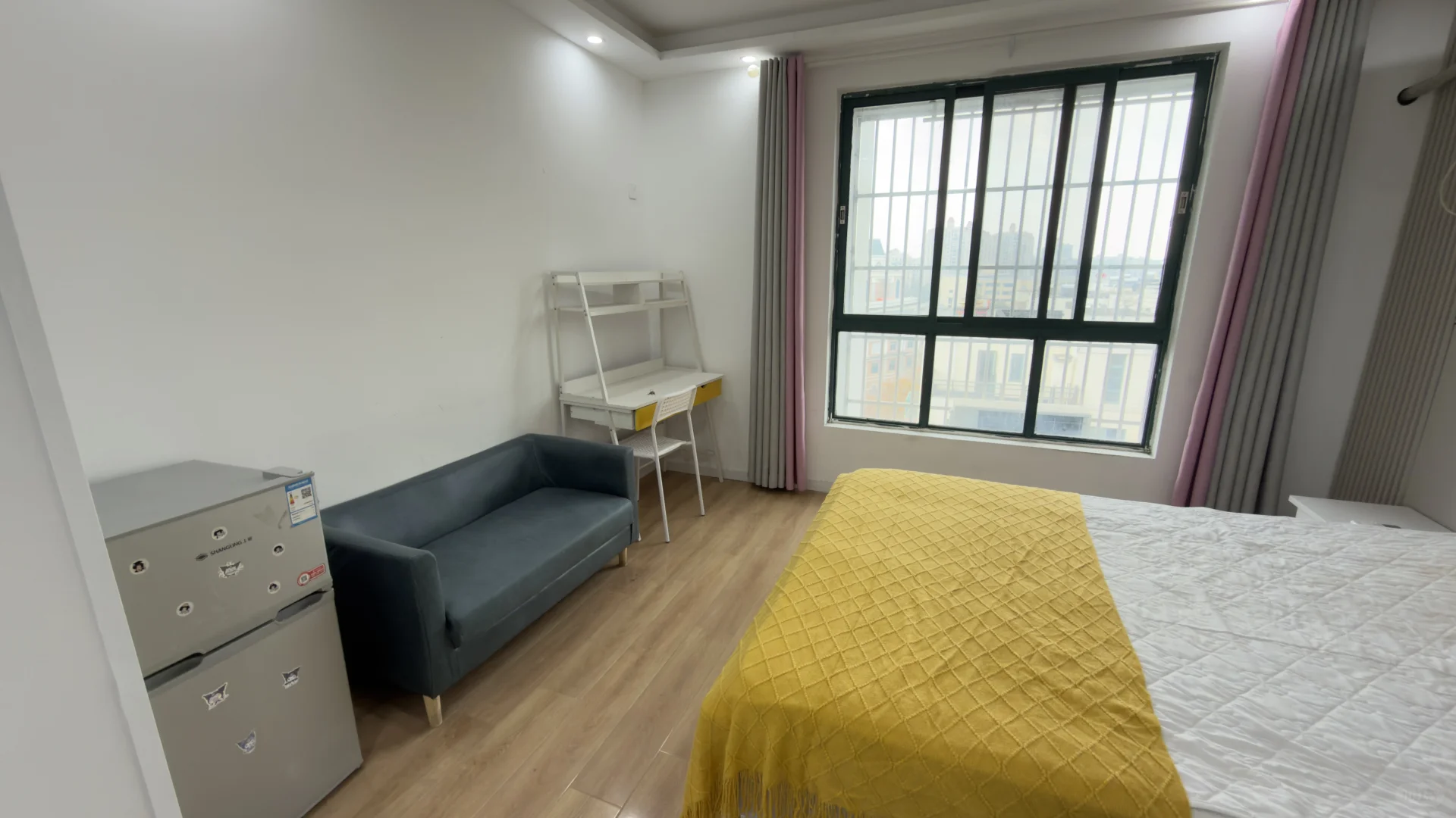 s8地铁旁 幸福美的 精装修 单室套 超南