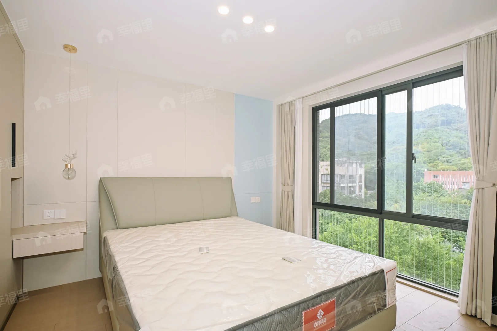 福州房东哭晕！100 多组客户看过竟没成交