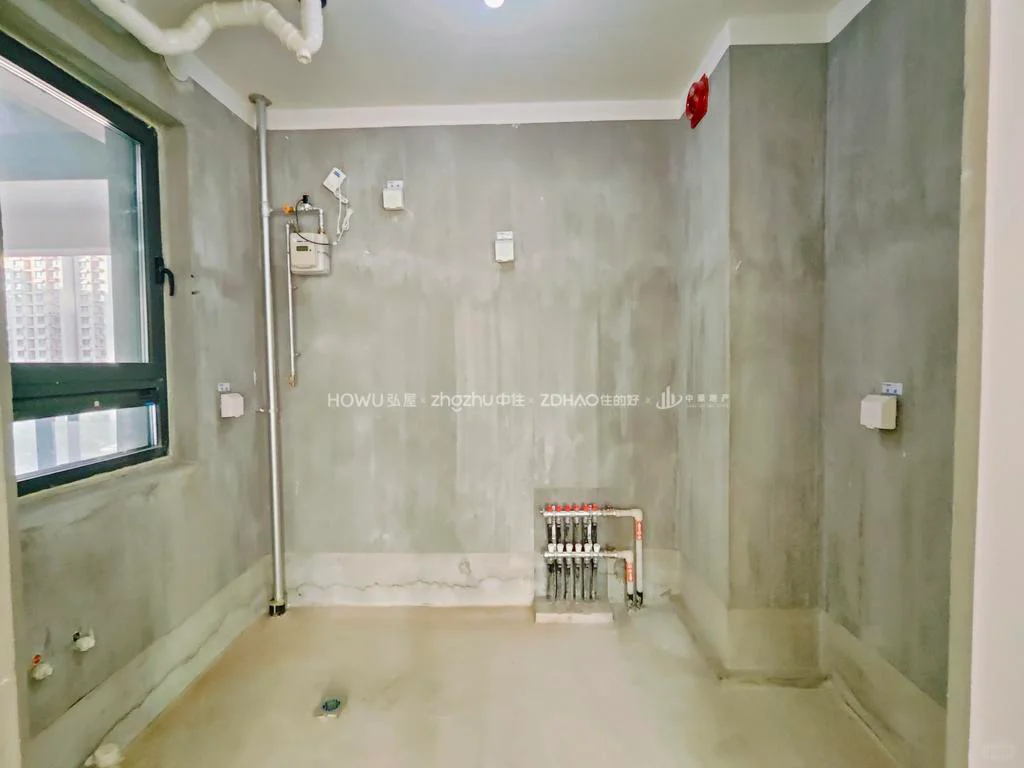 CBD华润，次新房一天未住，单价20000