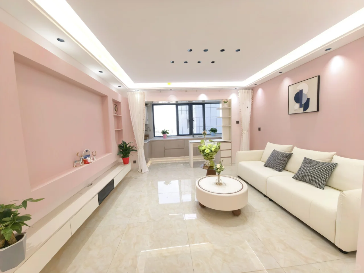 首付10万 南湖西路 创博大厦精装女神公寓