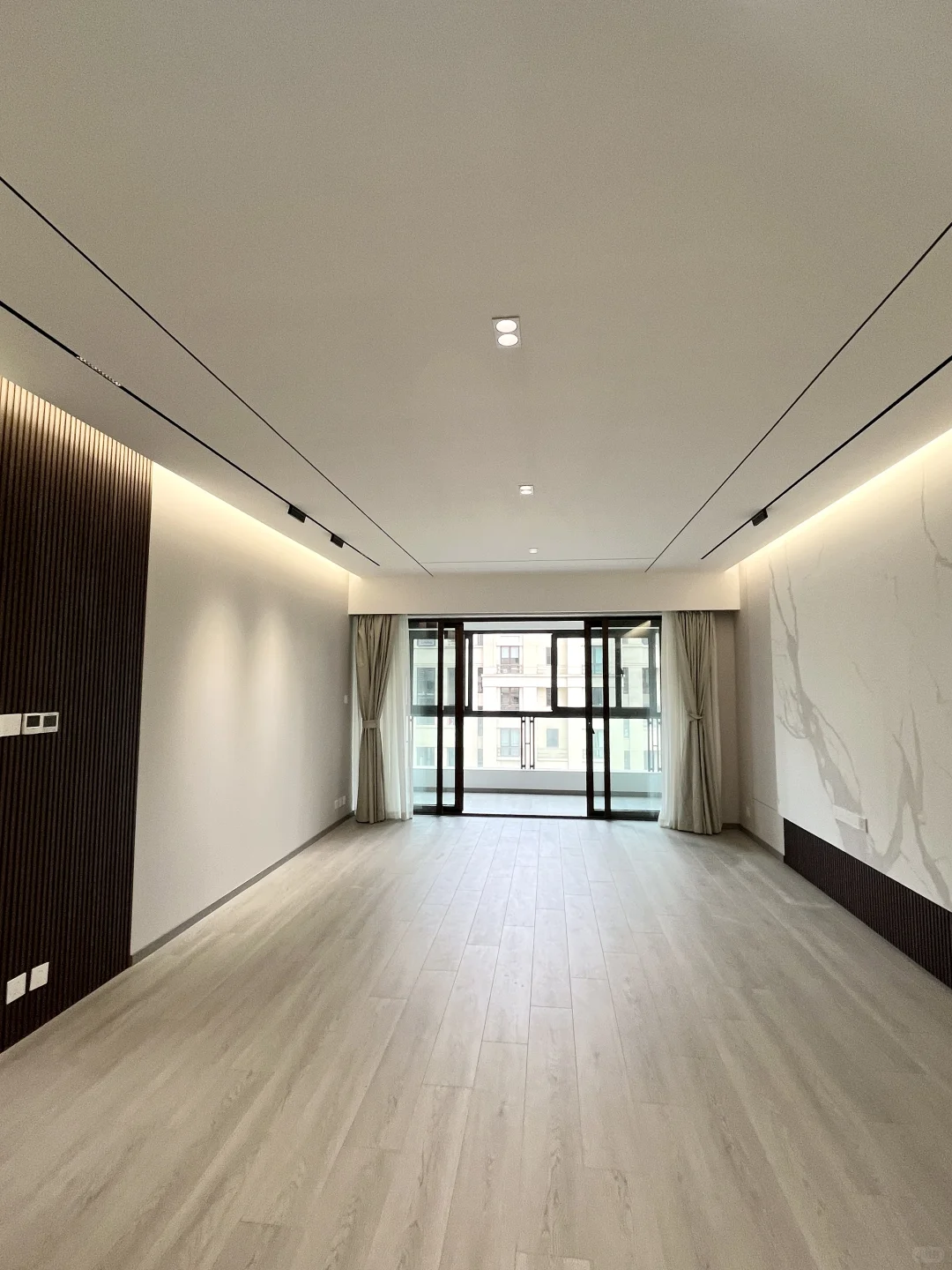 翠湖天地御苑｜业主自住装修 出国急租